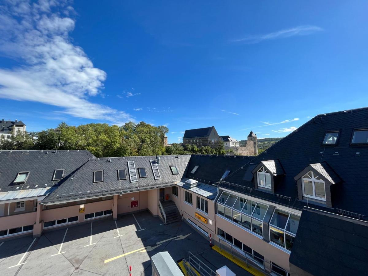 Attraktives Appartement Im Stadtzentrum Plauen Balkon Lift Bagian luar foto